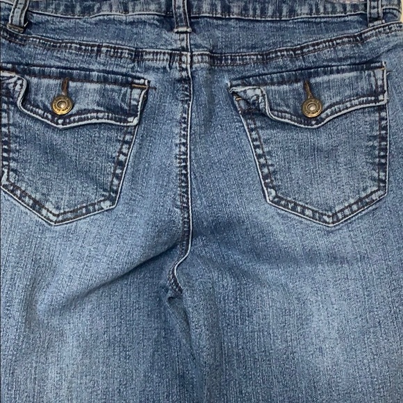 Jeans - Picture 6 of 7